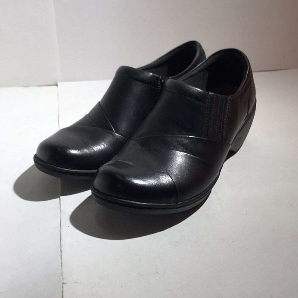 Collection by Clark Soft Cushion Wedges
